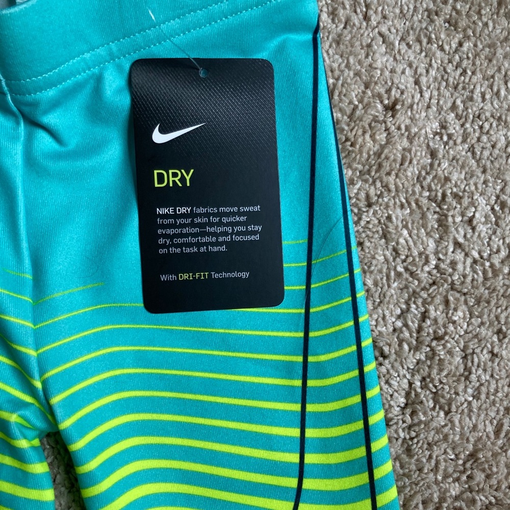 Nike Toddler Workout Pants - Picture 5 of 6